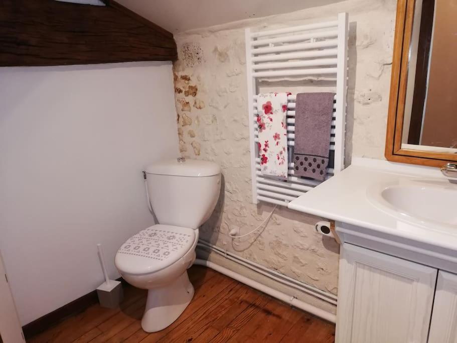 Maison Charentaise A La Campagne Becheresse Ngoại thất bức ảnh